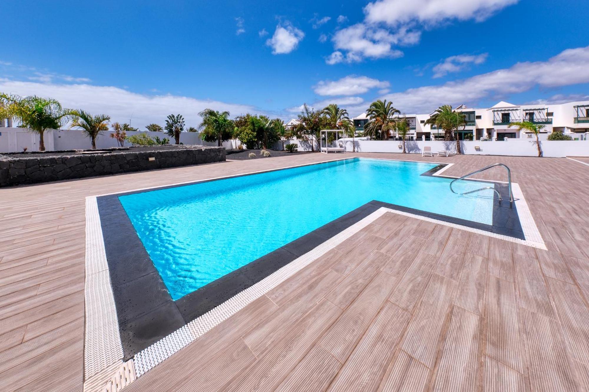 Sun Glow Senator-Pool View Costa Teguise Exterior photo